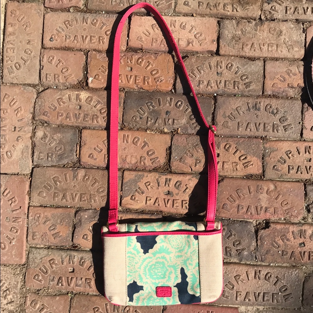 Fossil floral cross body purse