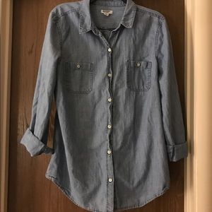 Old navy chambray button down shirt