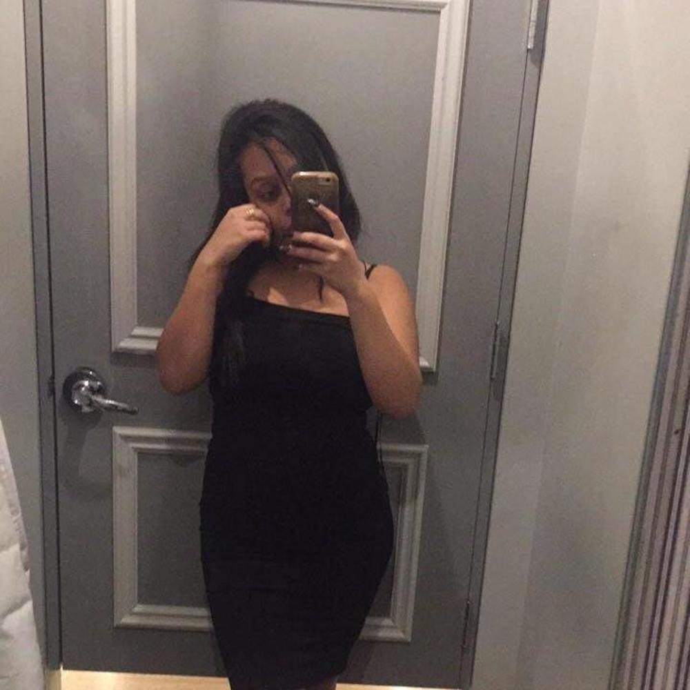 Meet your Posher, Yasmin