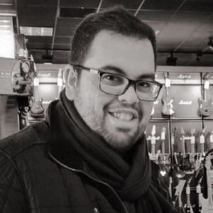 Meet your Posher, Mahbod