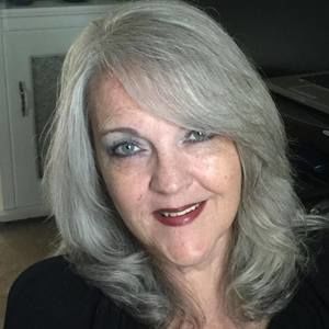 Meet your Posher, Karla