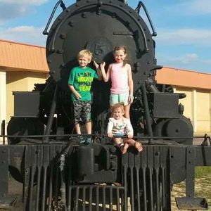 Meet your Posher, Sha