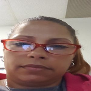 Meet your Posher, Anya