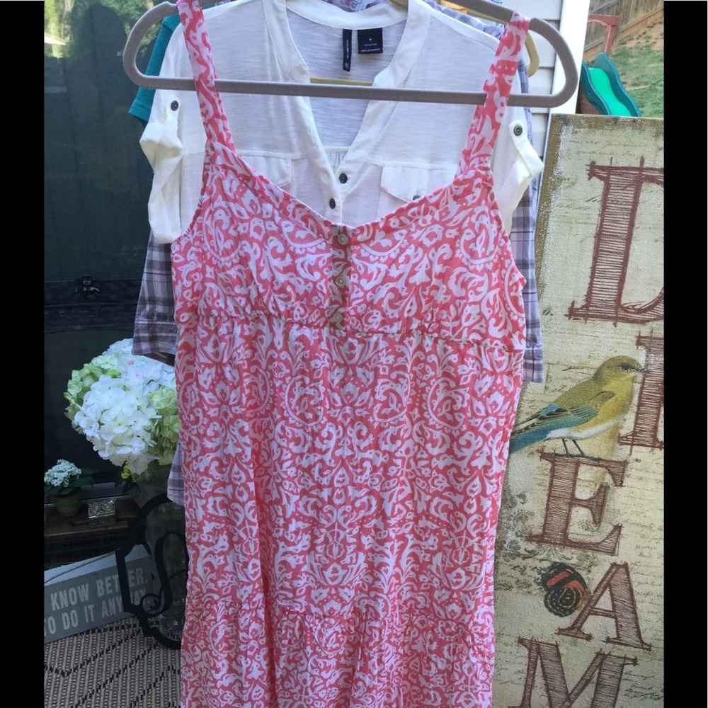 🦊 NWOT HOUSE DRESS/GOWN 🦊