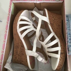 Open toe jelly pop sandals