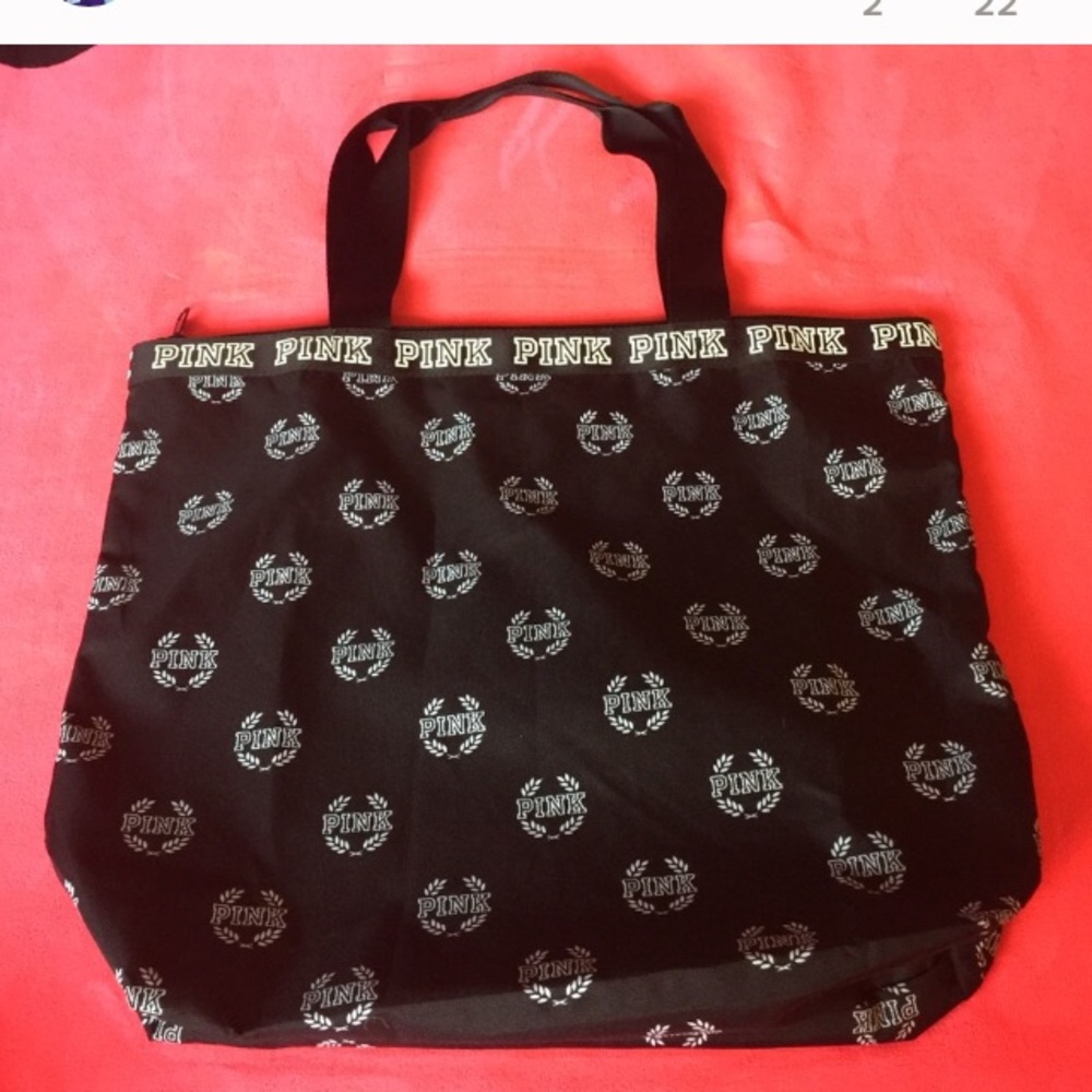 Pink vs tote bag! Used once! Lots of room!!