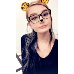 Meet your Posher, Natalie