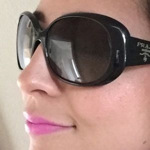 Authentic new Prada🌸