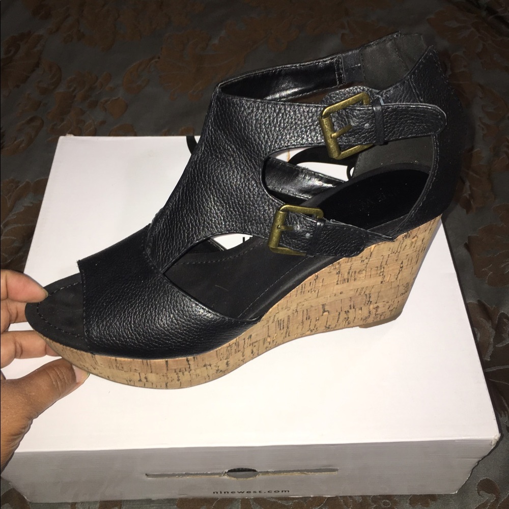 Nine West Black leather wedges