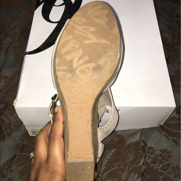 Nine West Tan wedges - Picture 3 of 4