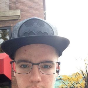 Meet your Posher, Christopher