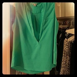 Sleeveless button down blouse