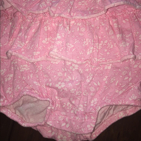 Baby Ruffled Romper - Picture 3 of 3