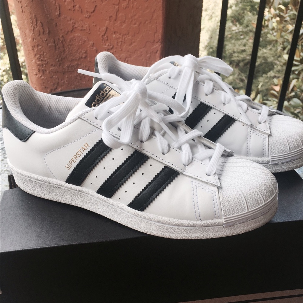 Adidas Superstar Sneakers