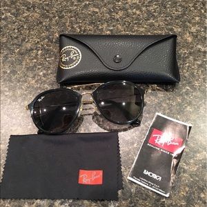Ray Ban AUTHENTIC sunglasses
