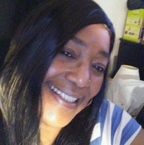 Meet your Posher, Deborah