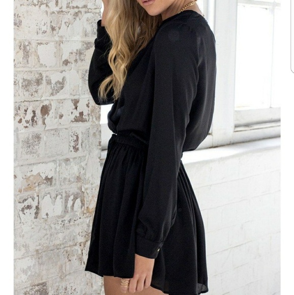 🎇Long Sleeve V Neck Romper | Black - Picture 3 of 3