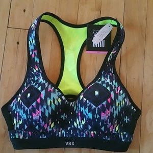 Victoria's secret incredible sports bra