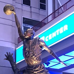 Meet your Posher, Connor