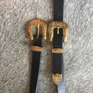 🌸💕B-low the Belt, Bri Bri Blk and Gold💕🌸