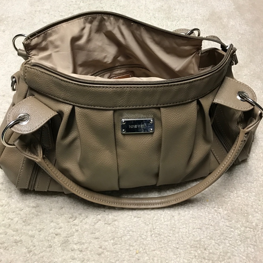 Nine West shoulder purse