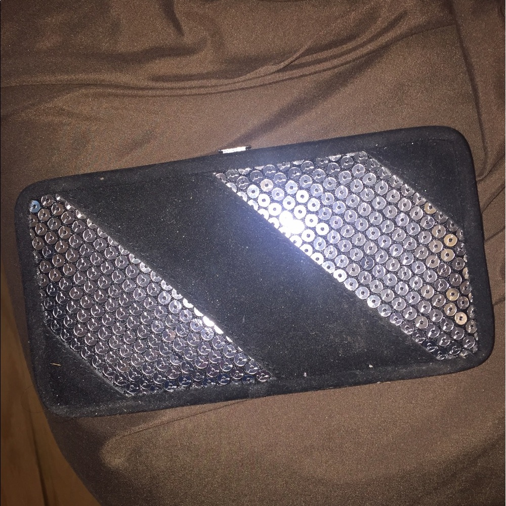 Thin sequined black wallet