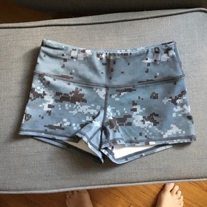 Redline grey camo shorts