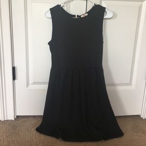 Black cotton sleeveless dress