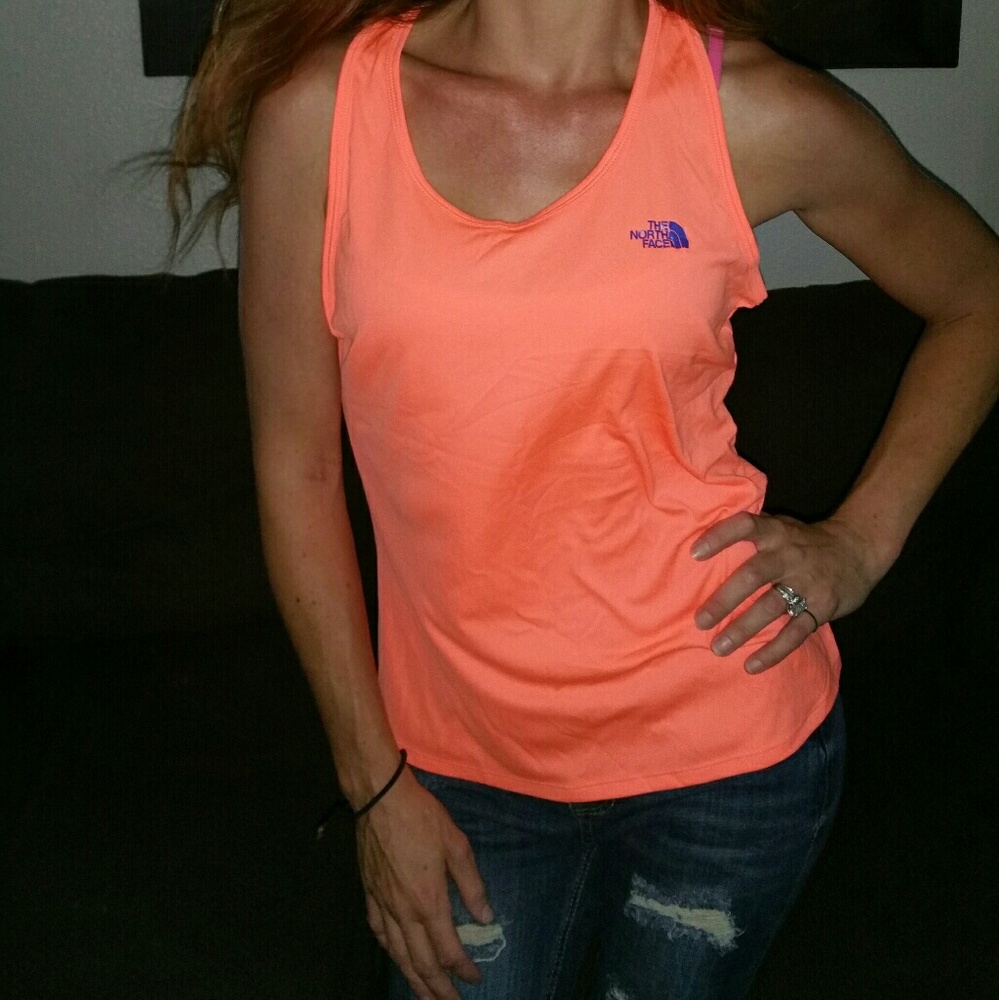Light-weight North Face Tank