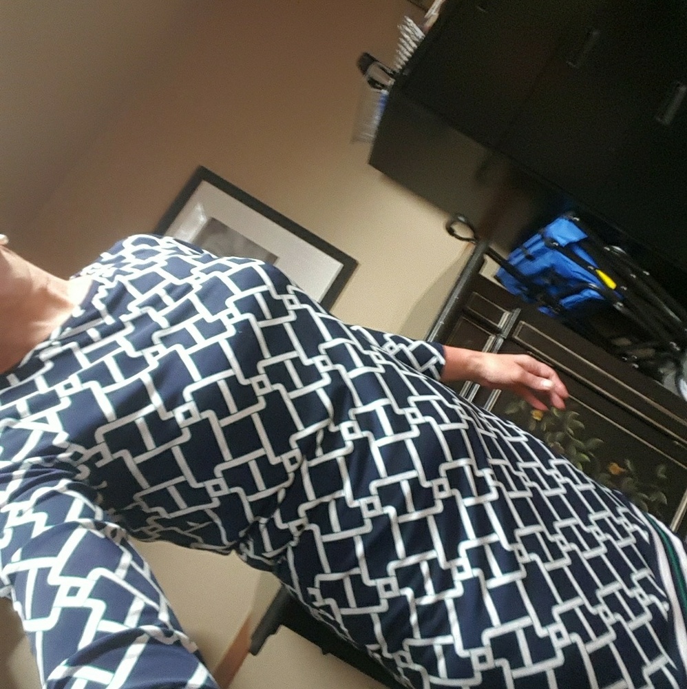 Meet your Posher, Cari