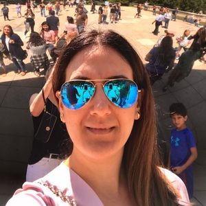 Meet your Posher, Bana