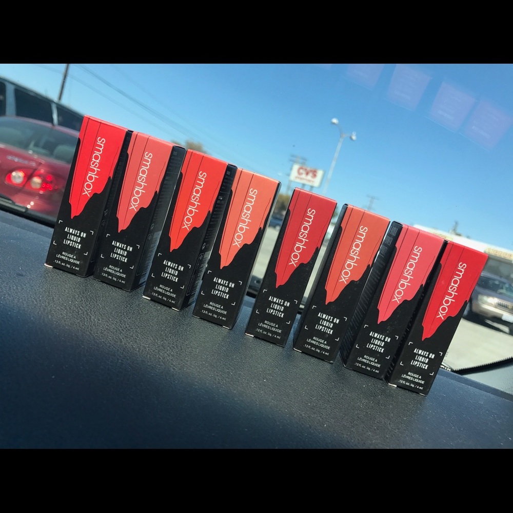 Smachbox Bundle of 8 "Always on liquid lipstick"