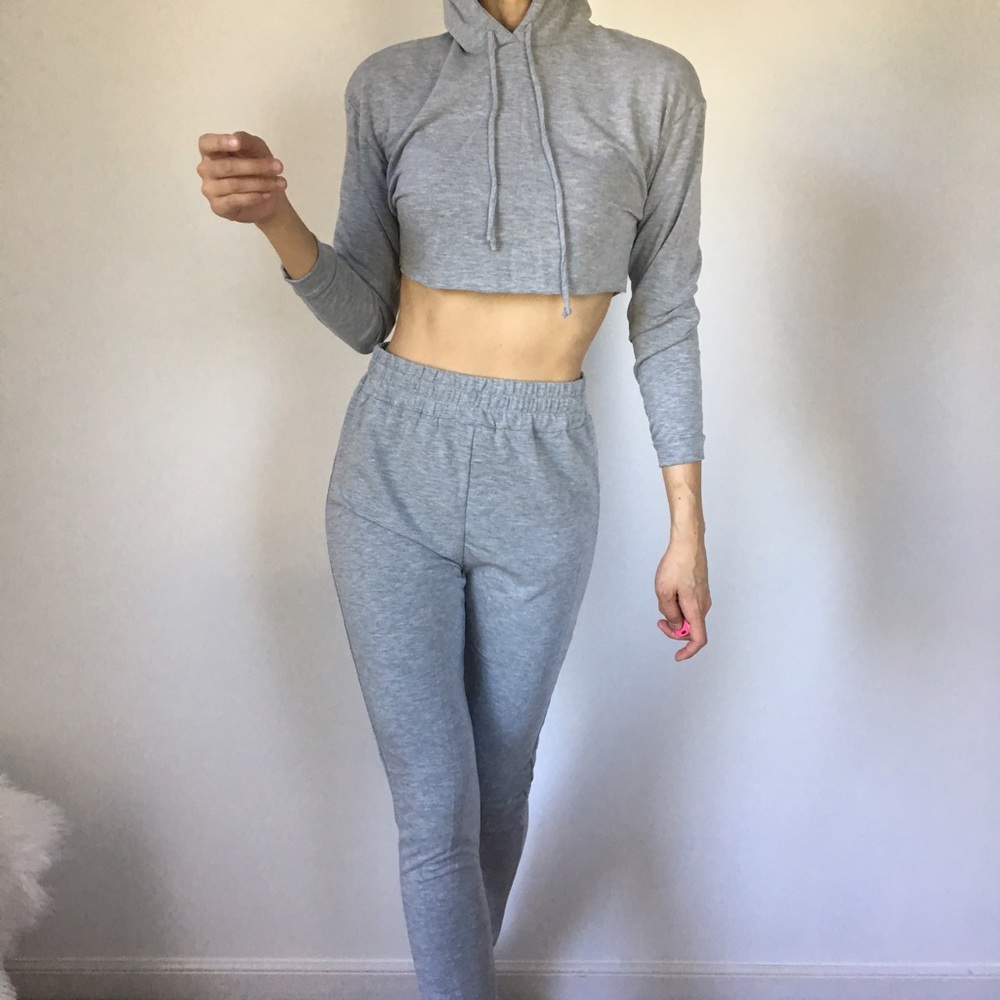 Celebrity style two piece set cropped top hoodie - Picture 4 of 4