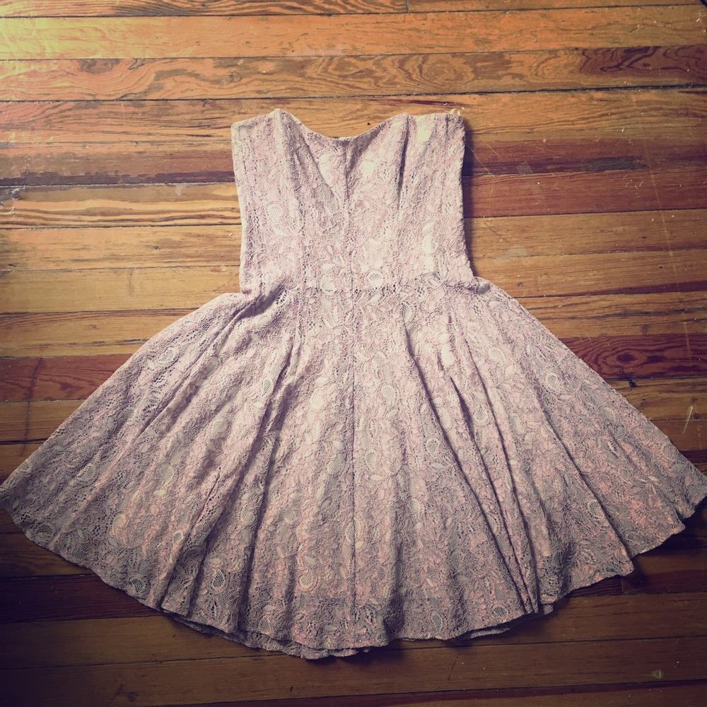 French Connection cocktail dress 😏