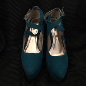 Teal Heels