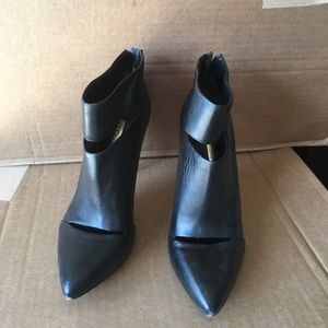 BCBGeneration size 7 excellent condition