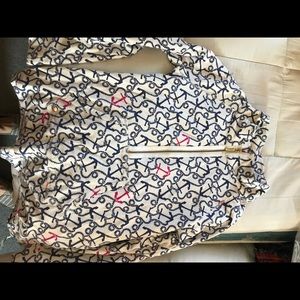 Lilly Pulitzer adorable sweatshirt
