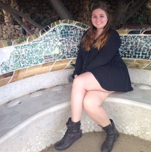 Meet your Posher, Brenna