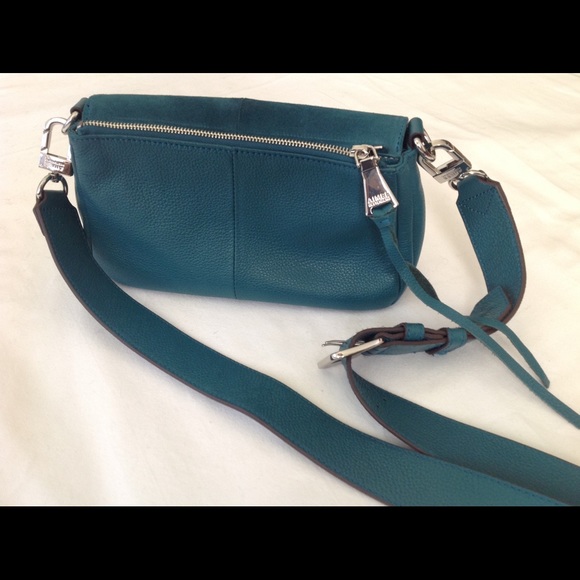 Handbag - Picture 2 of 8