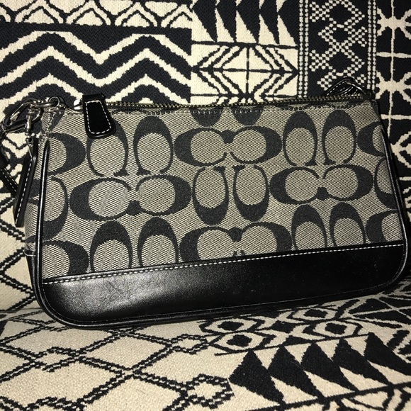 Coach Black Signature CC Logo Wristlet Handbag - Picture 5 of 6