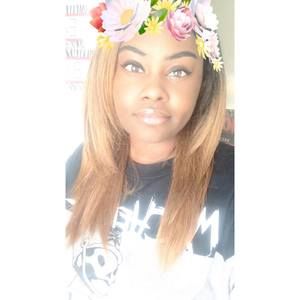 Meet your Posher, Shaniya