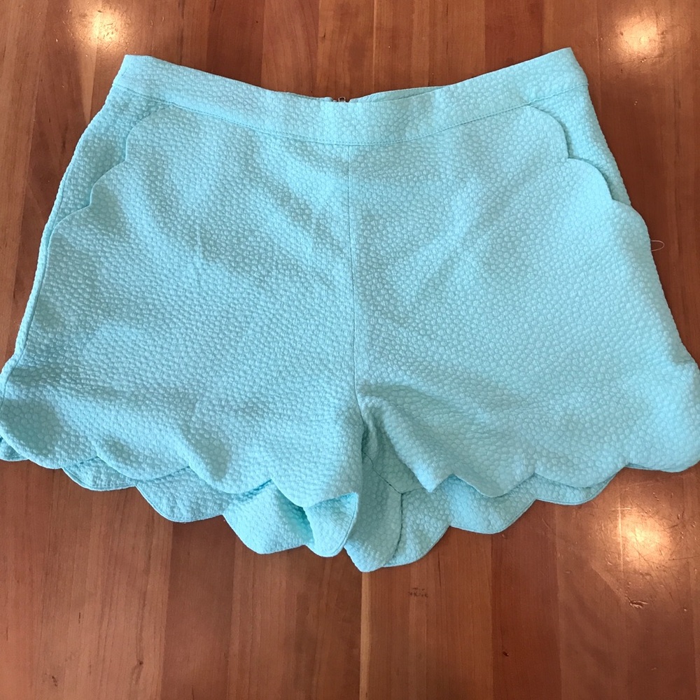 Scallop hem light blue high waisted shorts!