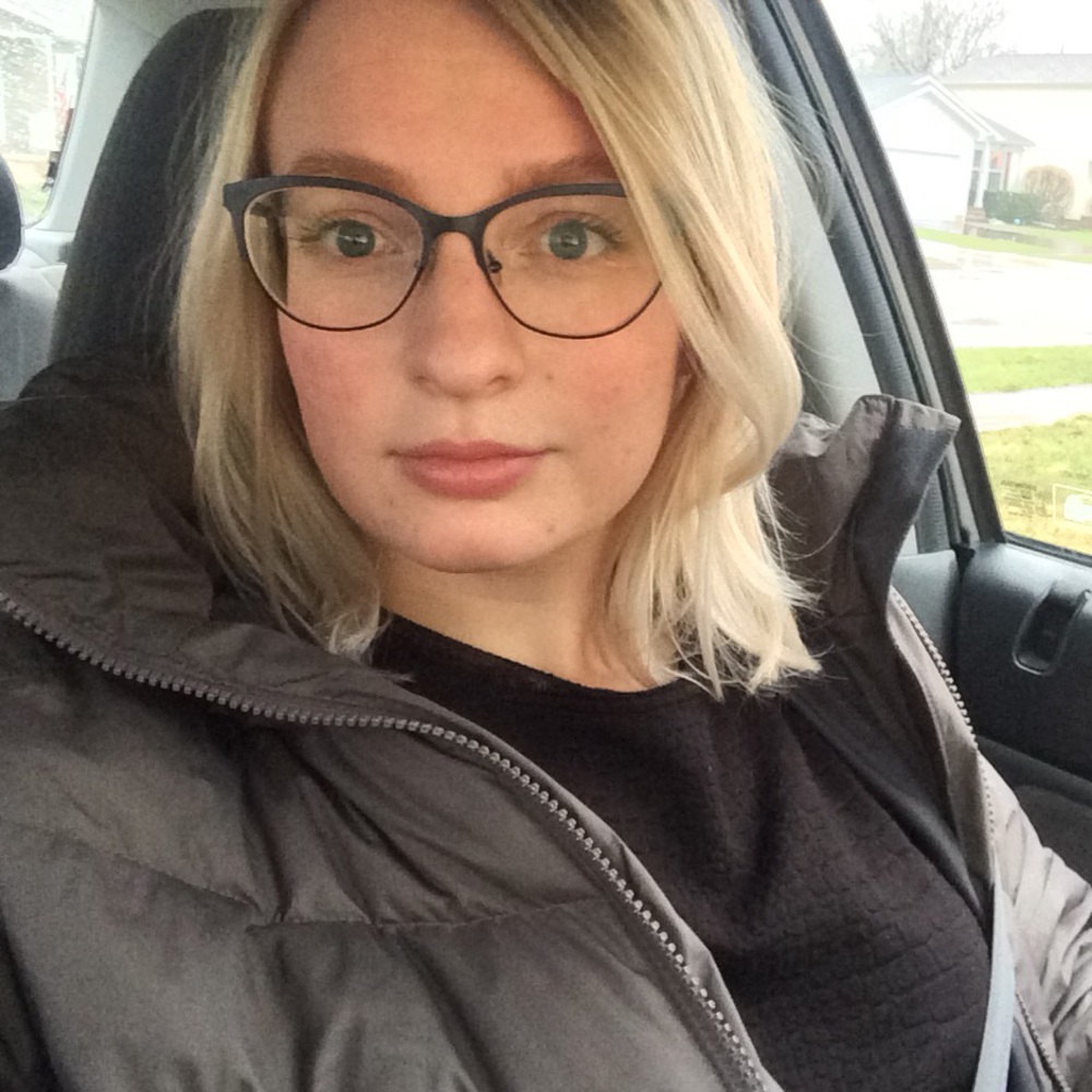 Meet your Posher, Liana