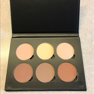 Anastasia Beverly Hills contour kit