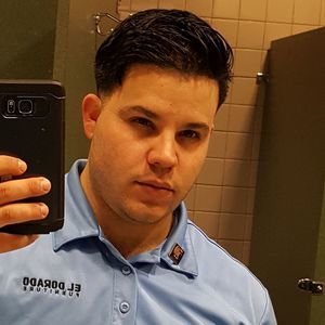 Meet your Posher, Julio