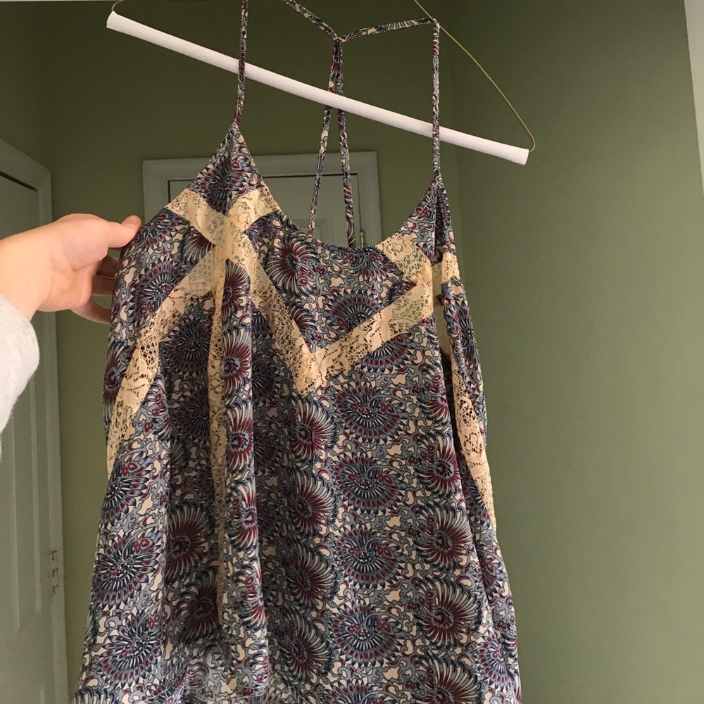 Cute printed tank top!