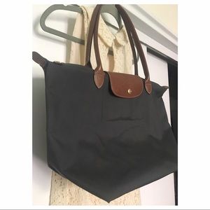 Large Longchamp Le Pliage Tote in Grey