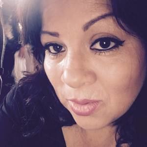 Meet your Posher, Gabriela