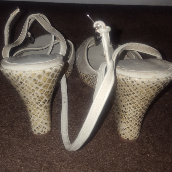 Franco Sarto Snake Print Nude Wedges - Picture 3 of 4