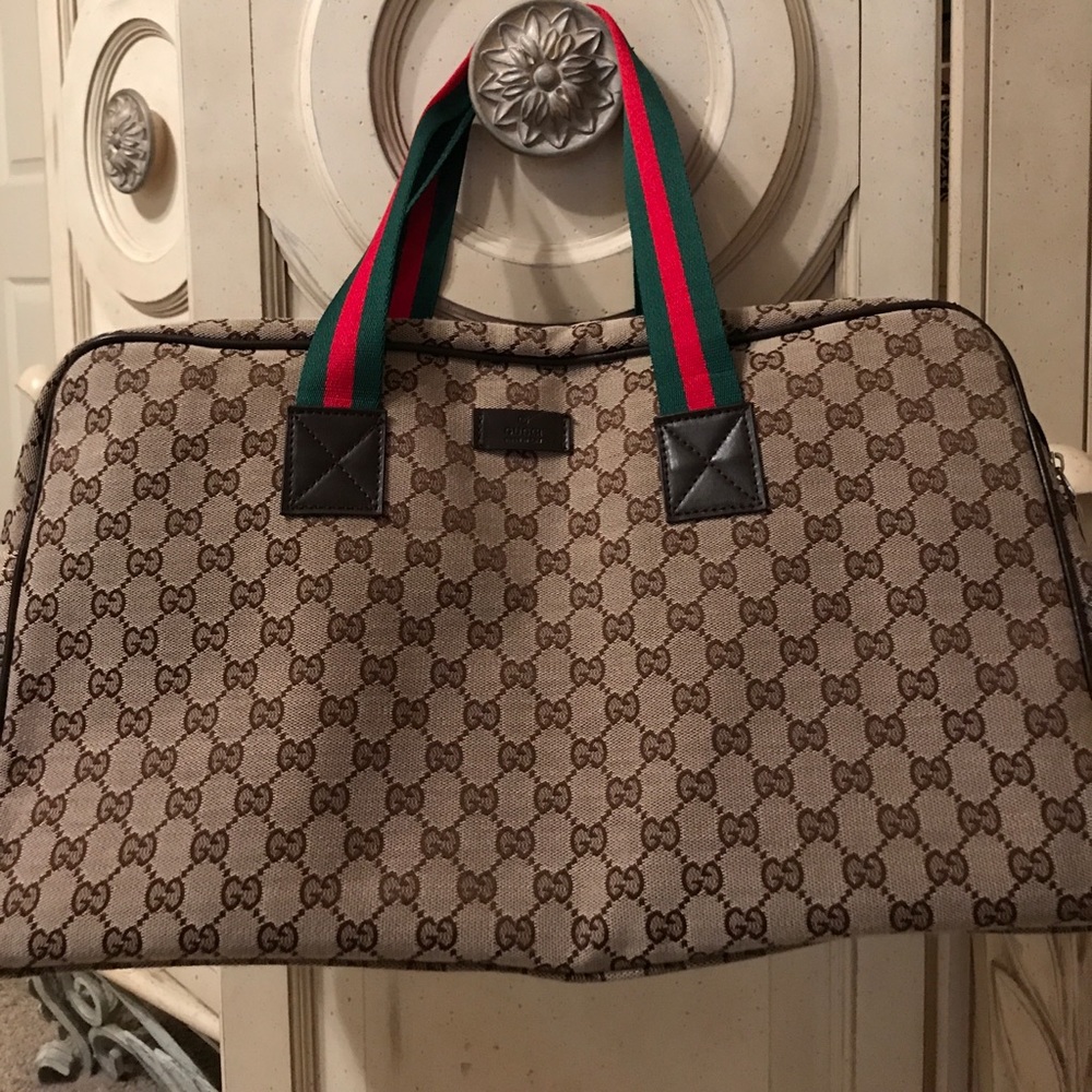 Perfect condition Gucci duffle bag